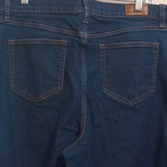 Jeans By LANDS' END - Picture 4 of 9